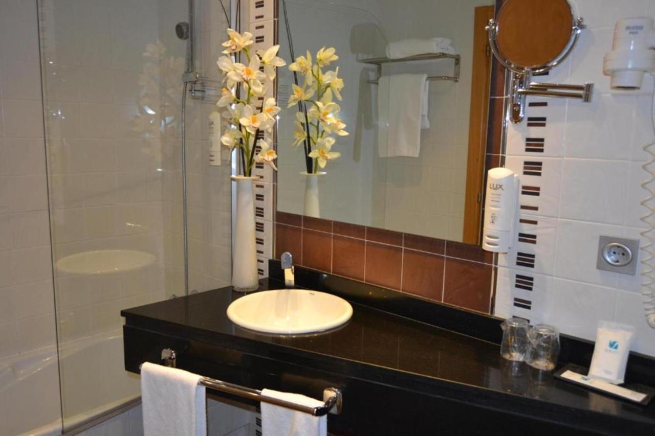 Spa Suites Odeon Narón Eksteriør bilde